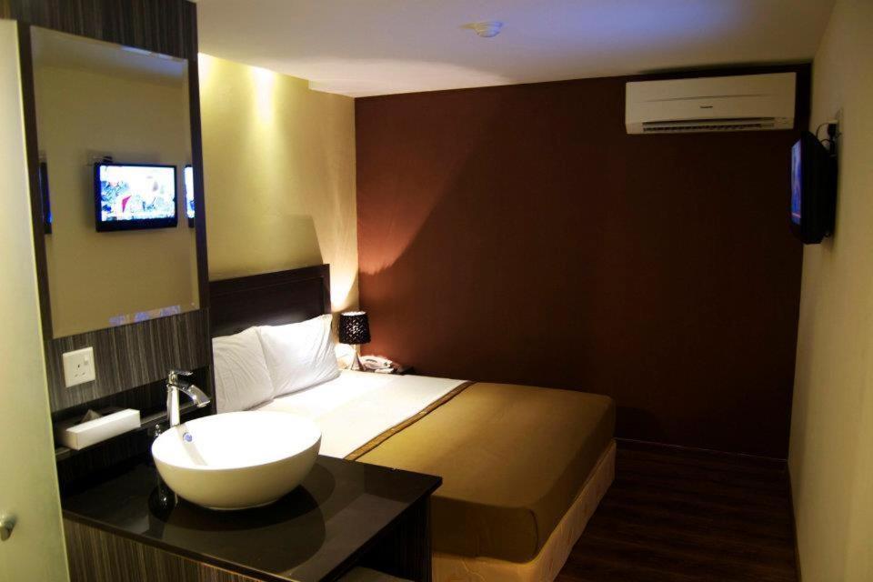 Zotel Business & Leisure Hotel Kuching Room photo